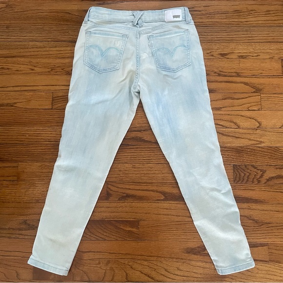 Levi’s Legging Jean Bleach Light Wash Zipper Leg Opening Women’s Size 28 - Picture 5 of 6